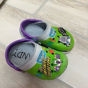 Toy Story Buzz Lightyear Crocs Sz 7